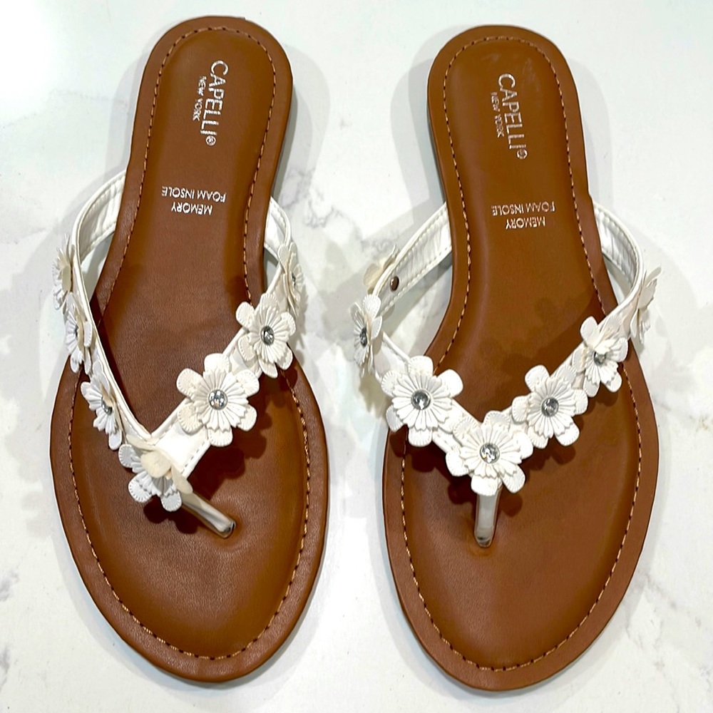 Capellini flip flops